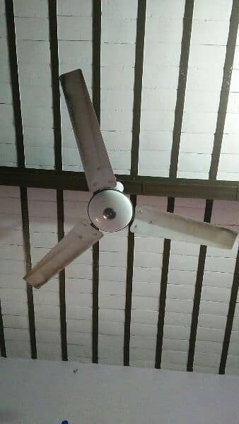 Al_Ryaz celling fan pure copper 99% condition 10/9 and not rewinding 3