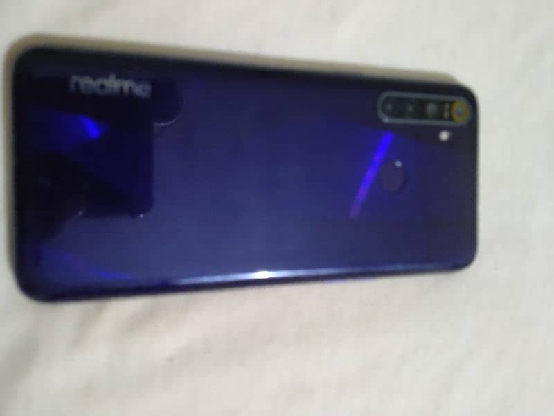 Realme 5 with box 3