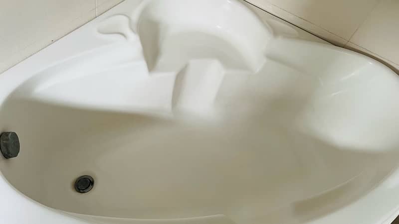 Bath Tub 2