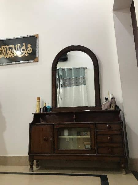 Dressing table 2