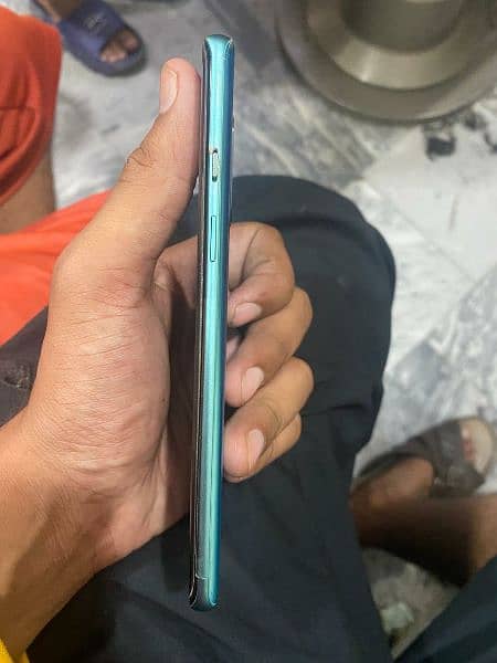OnePlus 8 5G 2