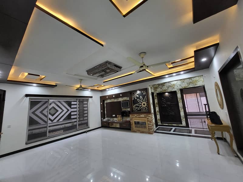 11 Marla Brand New luxury Spanish House available For rent Prime Location Near ucp University or Emporium Mall, Shaukat Khanum Hospital 0