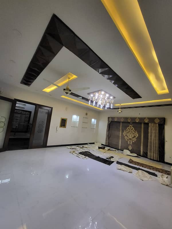 11 Marla Brand New luxury Spanish House available For rent Prime Location Near ucp University or Emporium Mall, Shaukat Khanum Hospital 6