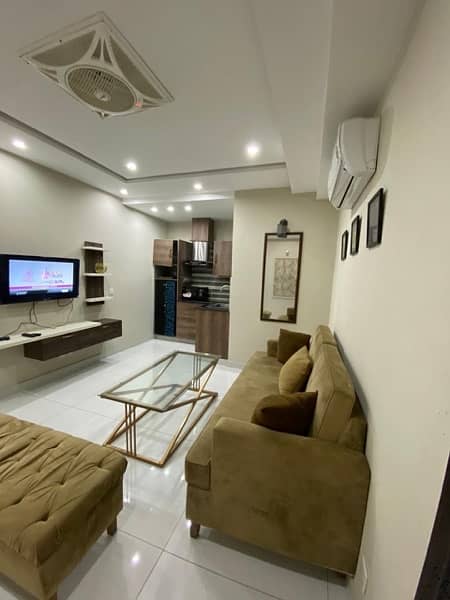 One bedroom VIP apartment for rent short time(2to3hrs) in bahria town 12