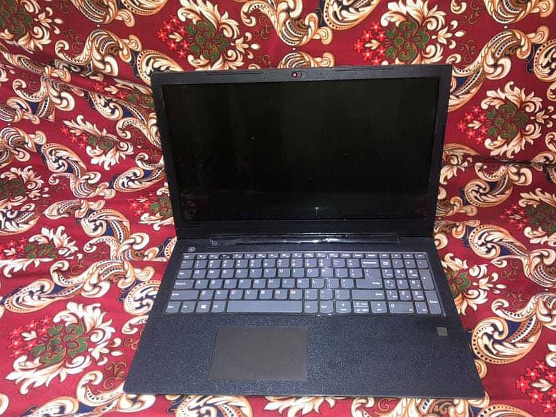 urgent laptop for sale in best condition no fault 3