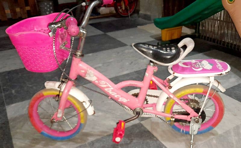 Cycle for sale 3 to 6 years age 7