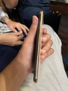 iphone xs max pta approved hk model 0