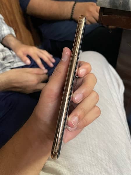 iphone xs max pta approved hk model 1