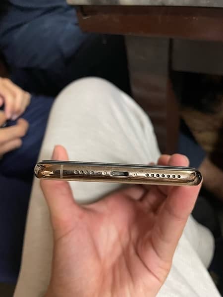 iphone xs max pta approved hk model 4