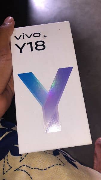 Vivo Y18 Brand New Mobile Just Box Open 6