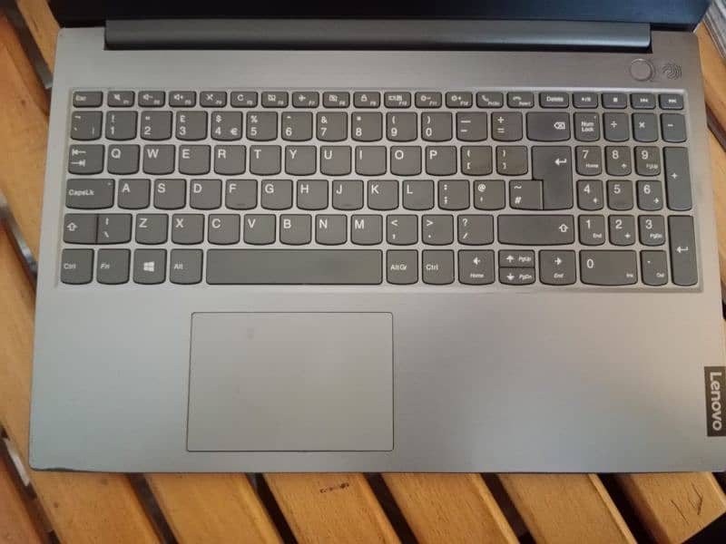 HP Laptop 45000 9