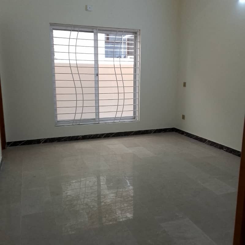 Size 50x90 Ground Portion For Rent In G-13 3