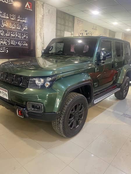 BAIC BJ40 plus 2022 4