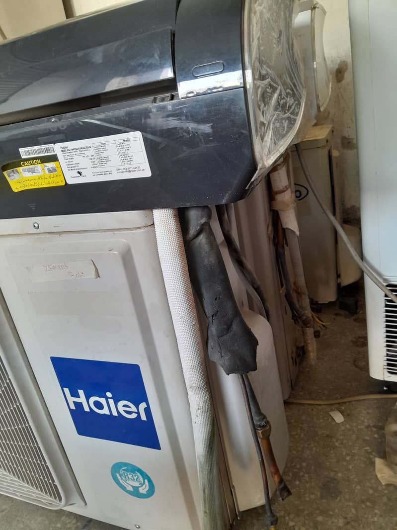 Haier 1.5 Ton Inverter Ac for sale. Contact number 03175720260. 5