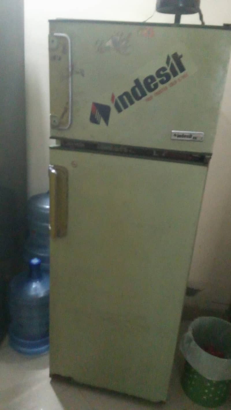 Imported Fridge Indesite Refrigerator full size made in Italy 0