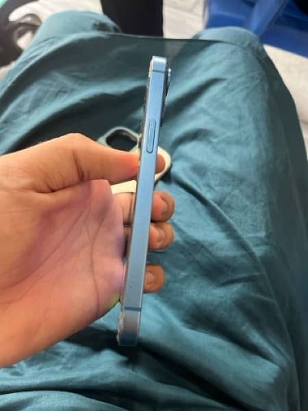 Tota Mena I Phone 13 Blue Colour  | edge break back side | water pack 5