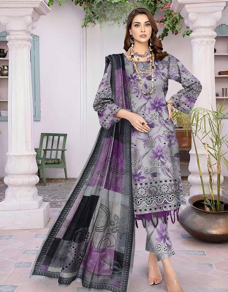 3 Pcs Women's Unstitched Lawn Printed Suit 1