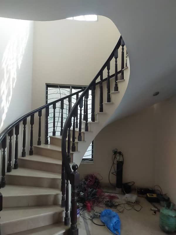 20 Marla Beautiful House Available For Rent In Johar Town 11