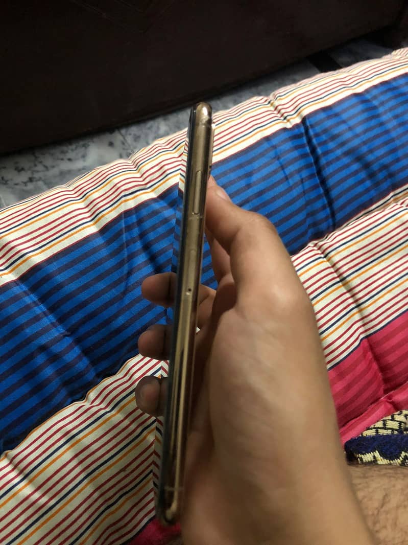 Iphone xsmax pta approved 3