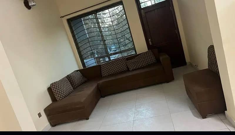 girls hostel for sale 3