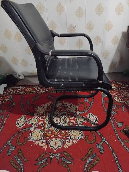 chair 0