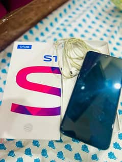 vivo s1