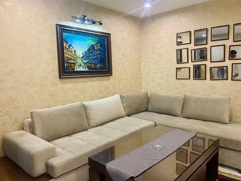 Four Bed Furnished Apartment For Sale On Easy Installment Plan In Nishtar Block Sector E Bahria Town Lahore 2
