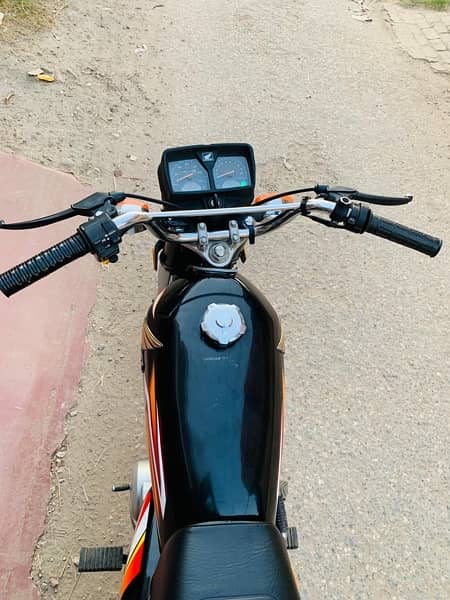 Honda CG 125 2022 1