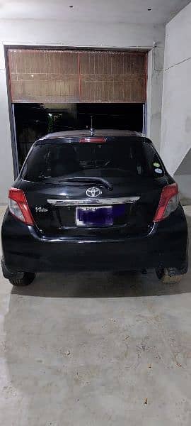 Toyota Vitz 2014 8