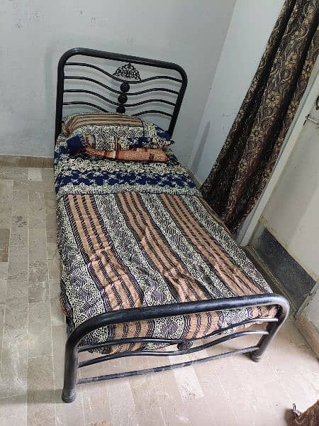Iron Bed For Sell 0