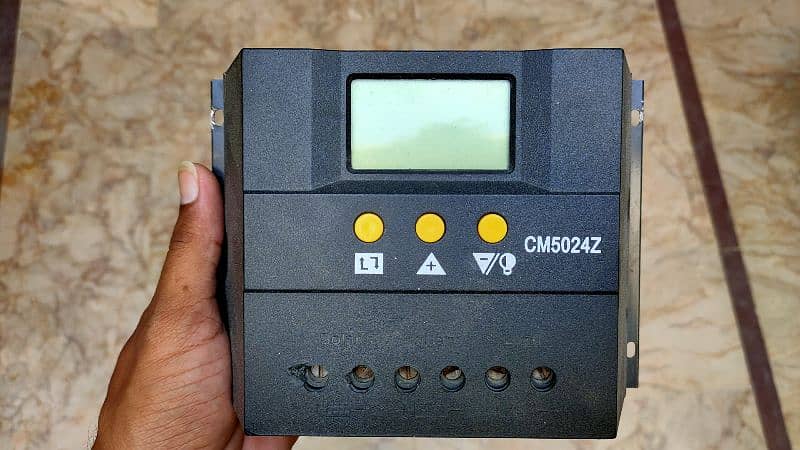 Solar Panel Controller 12/24 Volt 50 Amp 0