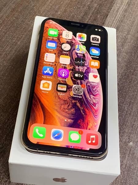 IPHONE XS 256GB WITH BOX (NON PTA) 0