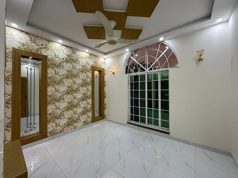5 MARLA BRAND NEW BEATIFULL HOUSE FOR SALE IN AA BLOCK BAHRIA TOWN LAHORE 12