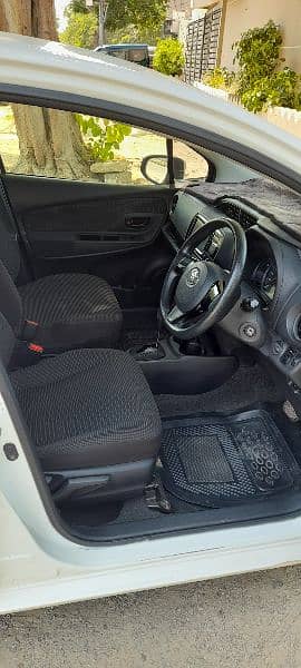 Toyota Vitz 2017 4