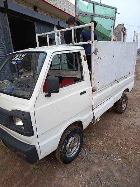 Good condition pakup van 5