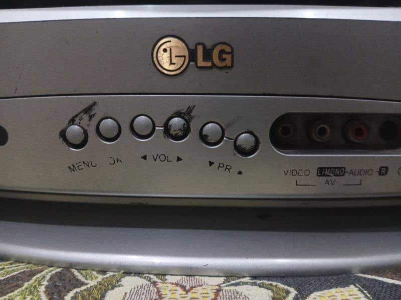 LG Tv 4