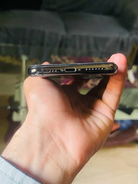 iPhone 11 pro PTA Approved 64gb immaculate condition 5