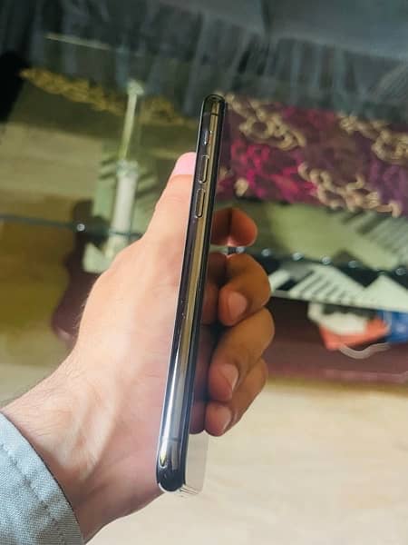 iPhone 11 pro PTA Approved 64gb immaculate condition 6