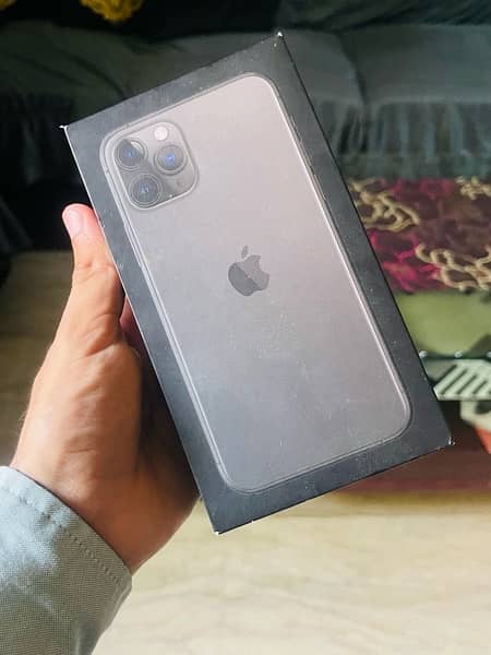 iPhone 11 pro PTA Approved 64gb immaculate condition 8