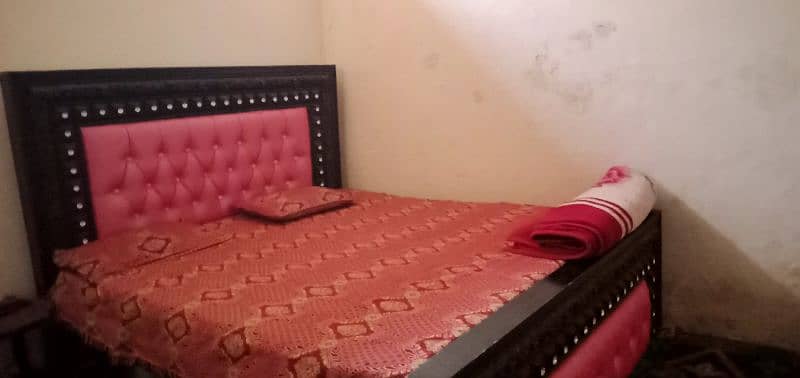 King size bed for sale only bed without matrix 4