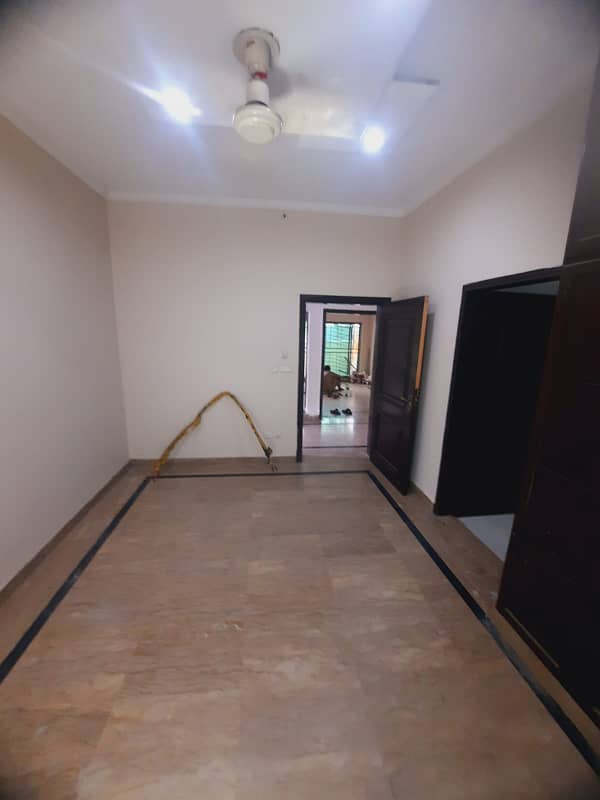 1 Kanal House Lower Portion Available for rent DHA phase 4 Main ghazi road 12