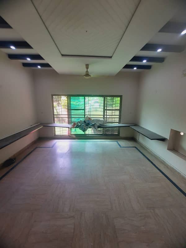 1 Kanal House Lower Portion Available for rent DHA phase 4 Main ghazi road 16