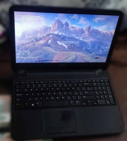 dell laptop in good price 1