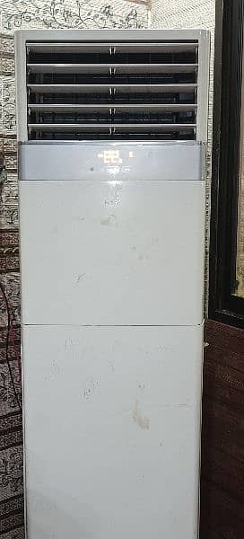 haier cabinet AC 2 ton and haier washing machine 12kg 2