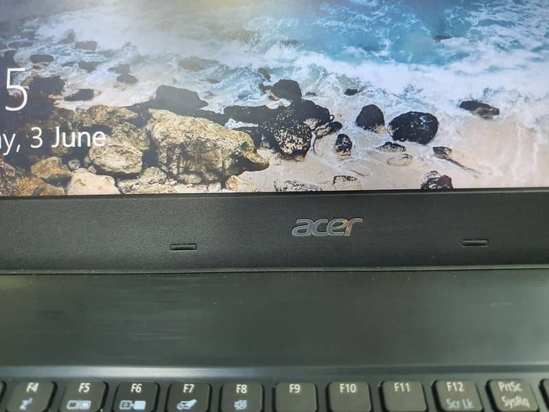 Acer i3 6th Generation Laptop 2
