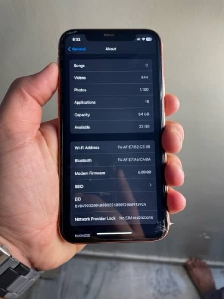 iPhone xr 64gb non approved 9