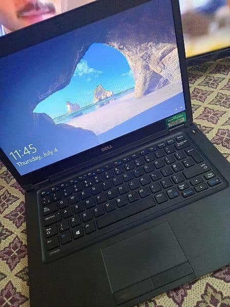 Dell latitude 5480 Laptop 0