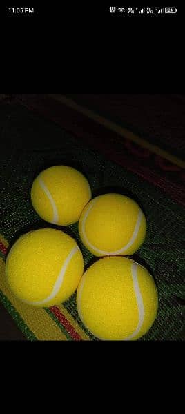 tennis balls and cricket ball selling 0