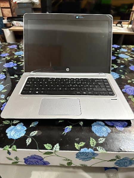 HP 440 G4 7th Gen Laptop New 10/10 8GB/200GB SSD 4 Hrs Battery 8