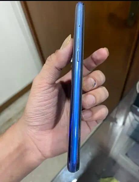 Realme 6, 8/128 available for sale 2
